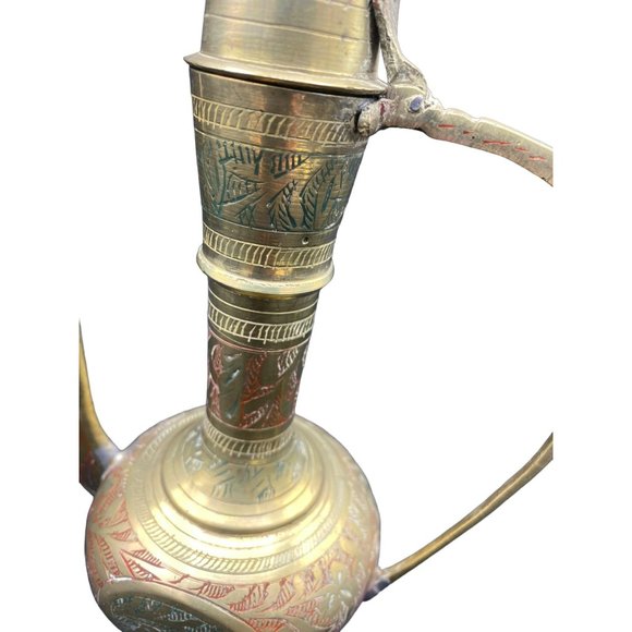 Vintage Etched Brass Tea pot Pitcher Genie Lamp 10" - Picture 12 of 12